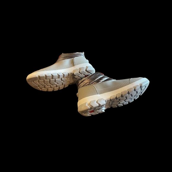 Hunter Original Metallic Snow Ankle Boot in Silver Hail Grey, US 8, EU 39 New - Picture 3 of 4